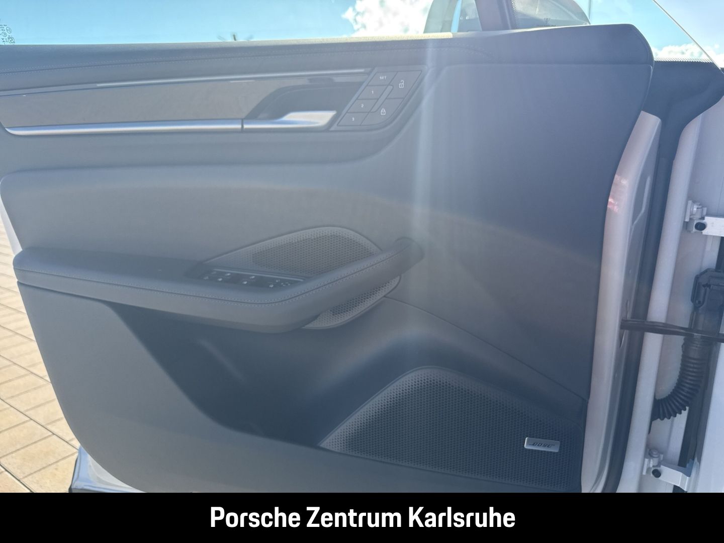Porsche Macan 4 BOSE Luftfederung Panoramadach InnoDrive