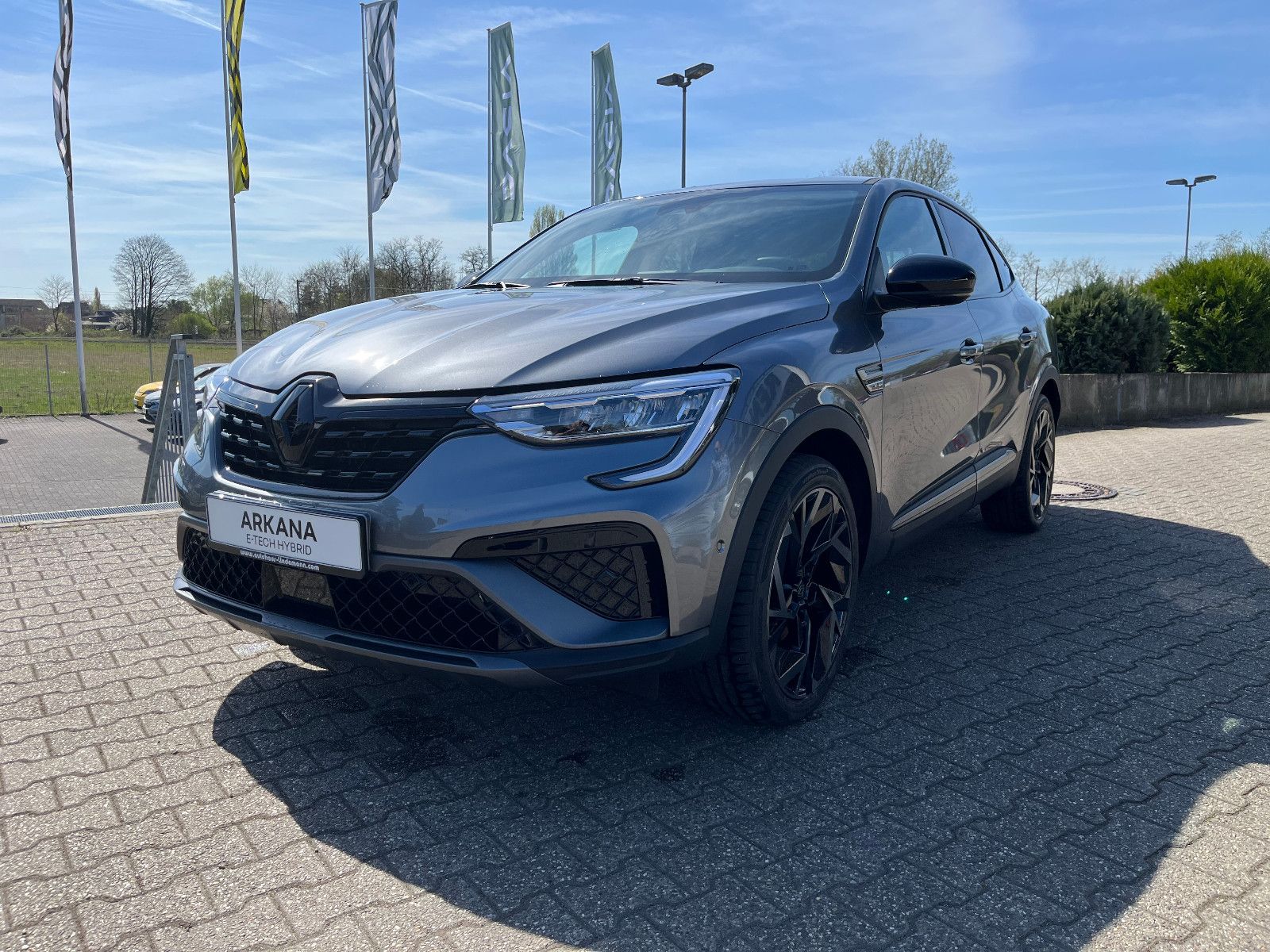 Renault Arkana E-TECH Full Hybrid 145 E-TECH engineered - Samsaru's Car Outlet