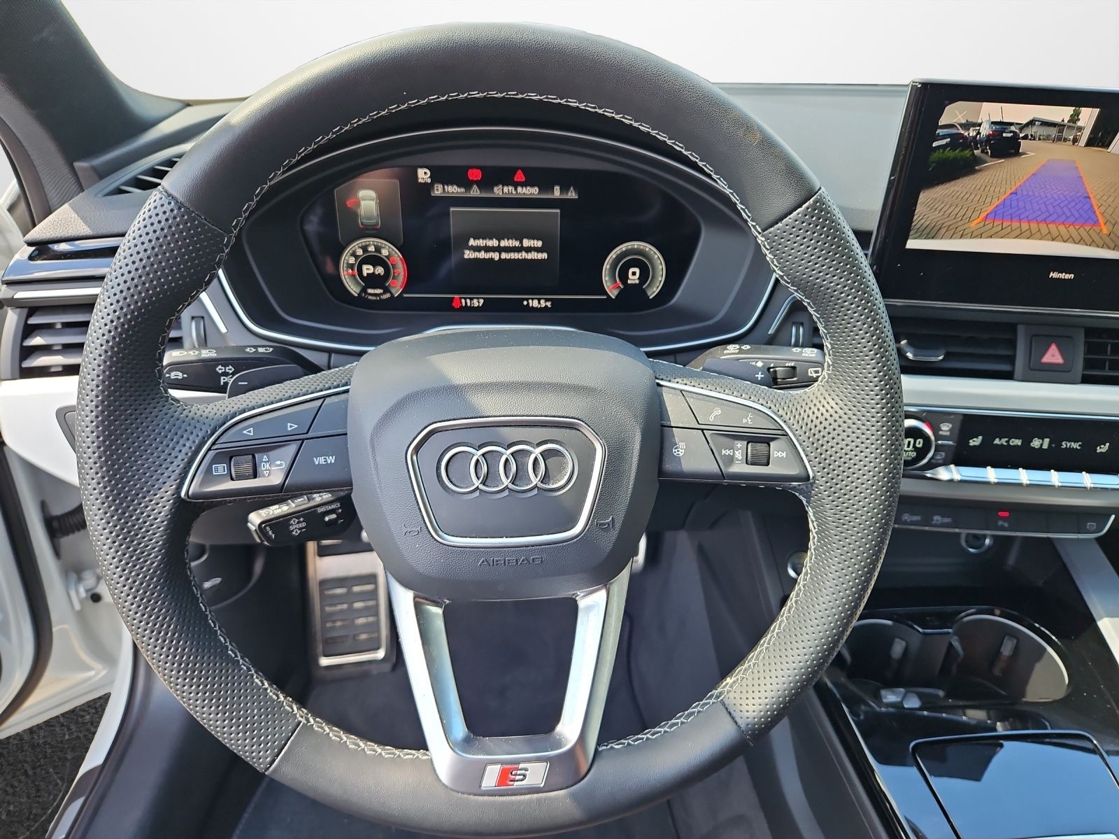 Audi A4 Avant 35 TFSI S tronic S line - Samsaru's Car Outlet