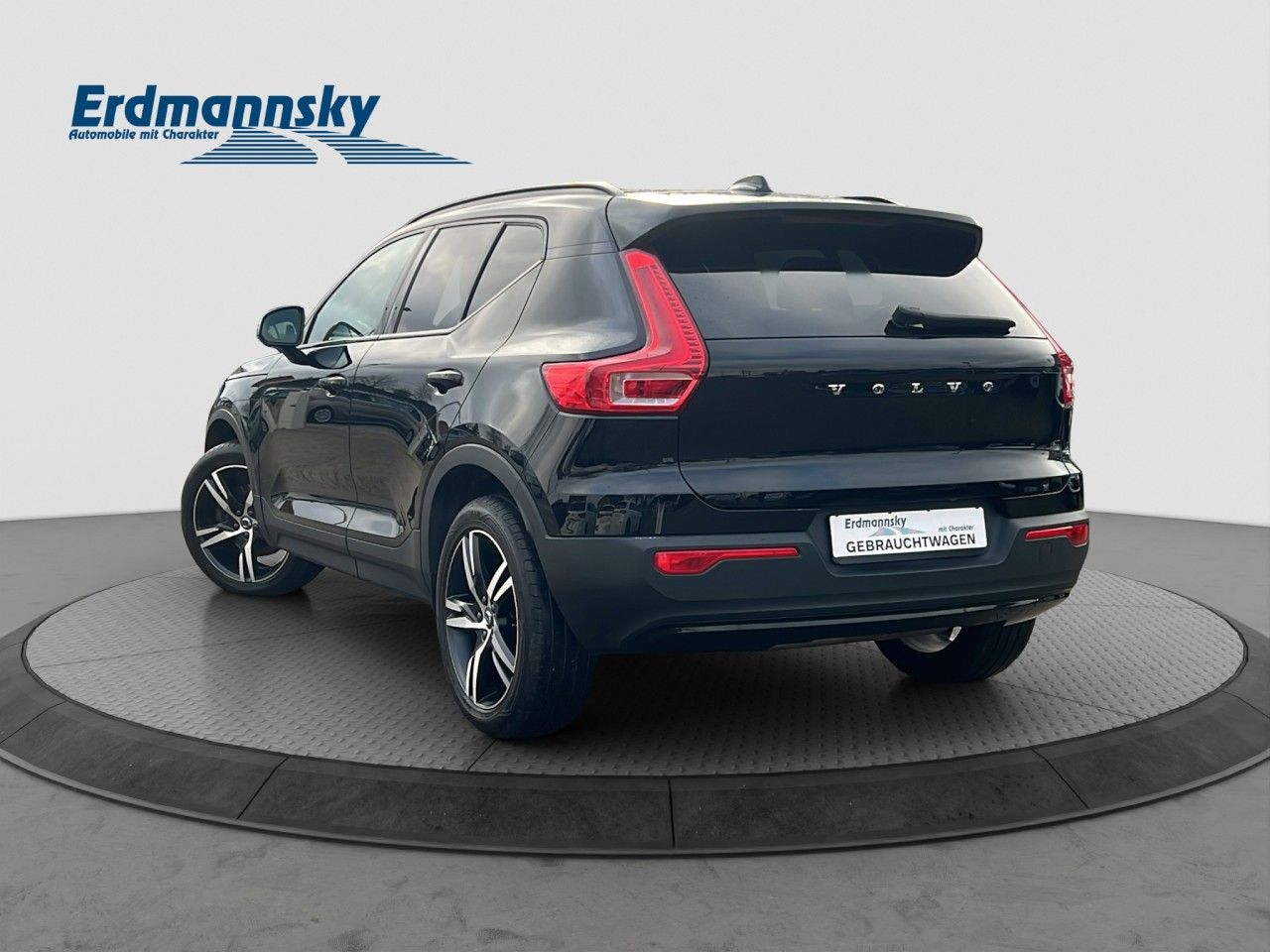 Volvo XC40 B5 R-Design AWD/Navi/LED/AHK/Pano/360K/19Zo