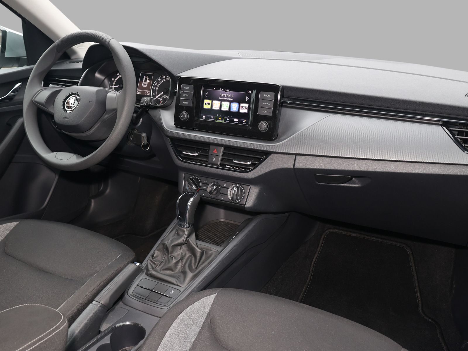 Skoda Kamiq 1.0 TSI Active - Samsaru's Car Outlet