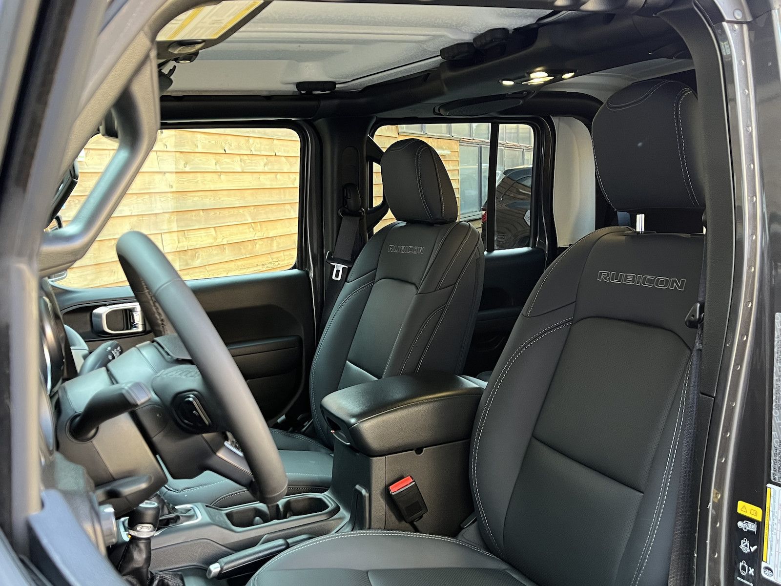 Jeep Gladiator 3,6l WILLYS 4x4 CarPlay AHK ALPINE LPG