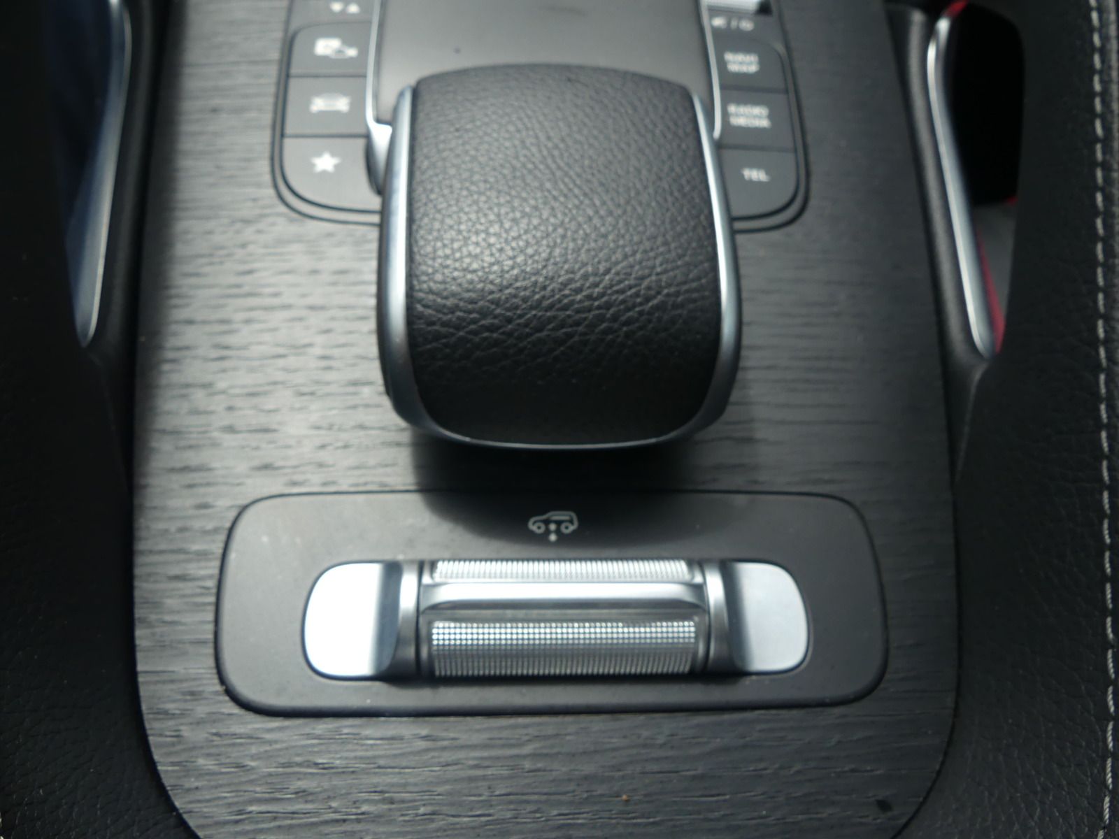 Mercedes-Benz GLE 400 d 4M Coupe AMG REARTV/PANO/22''/HEAD/BUR