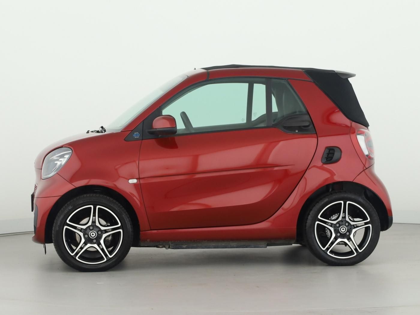 Smart fortwo EQ cabrio prime - Samsaru's Car Outlet