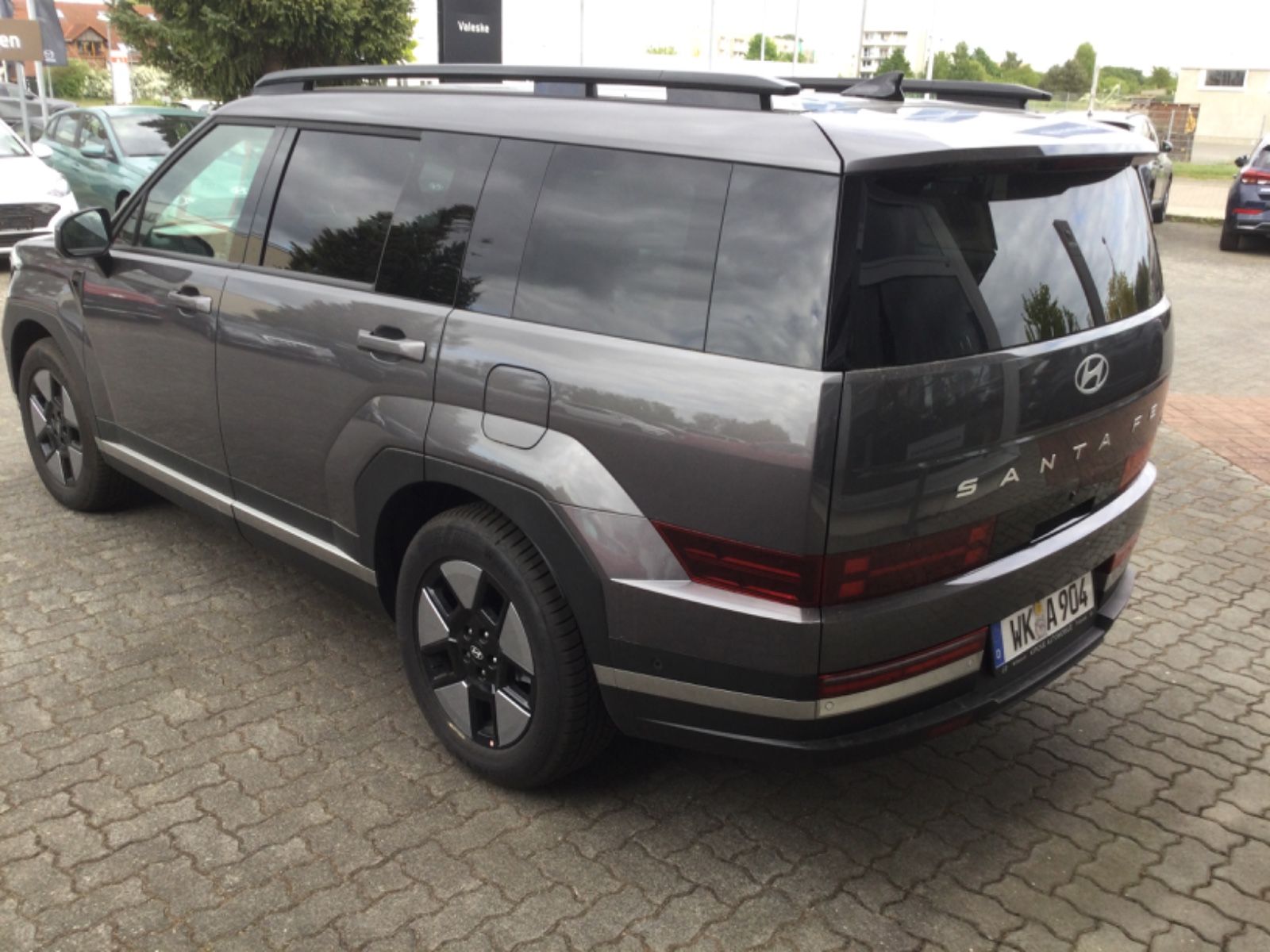 Hyundai Santa Fe 1.6 T-GDI Hybrid 4WD - Samsaru's Car Outlet