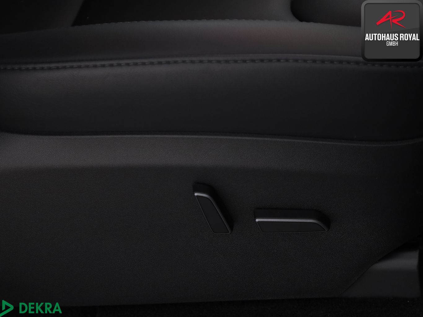 Tesla Model Y Long Range Dual AWD PANO,KEYLESS,360GRAD
