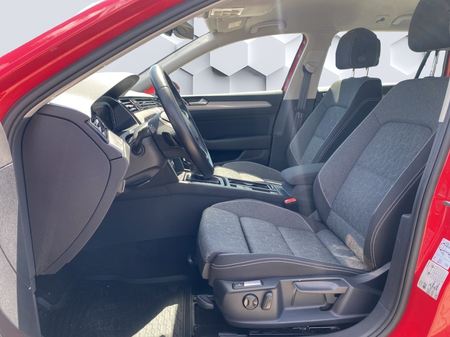 Volkswagen Passat Business 2.0TDI DSG - Samsaru's Car Outlet