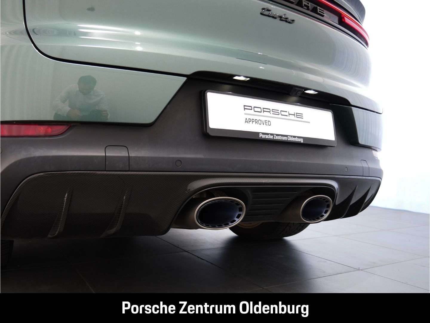Porsche Cayenne Turbo E-Hybrid Coupe mit GT-Paket PTS