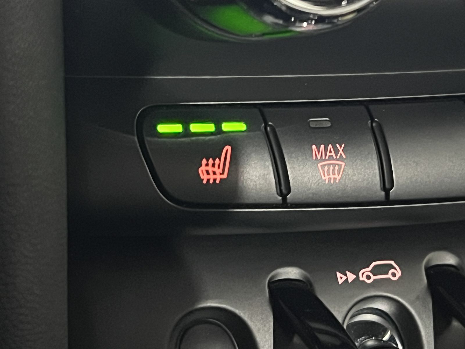MINI Cooper SE Trim - Samsaru's Car Outlet