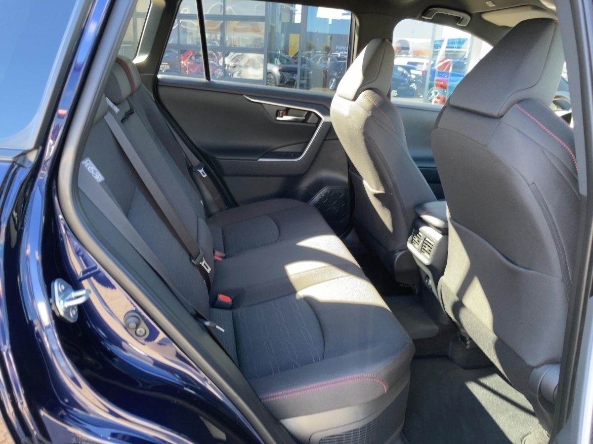 Toyota RAV 4 2.5 Plug-in Hybrid Teamplayer*LED+PDC+NAVI