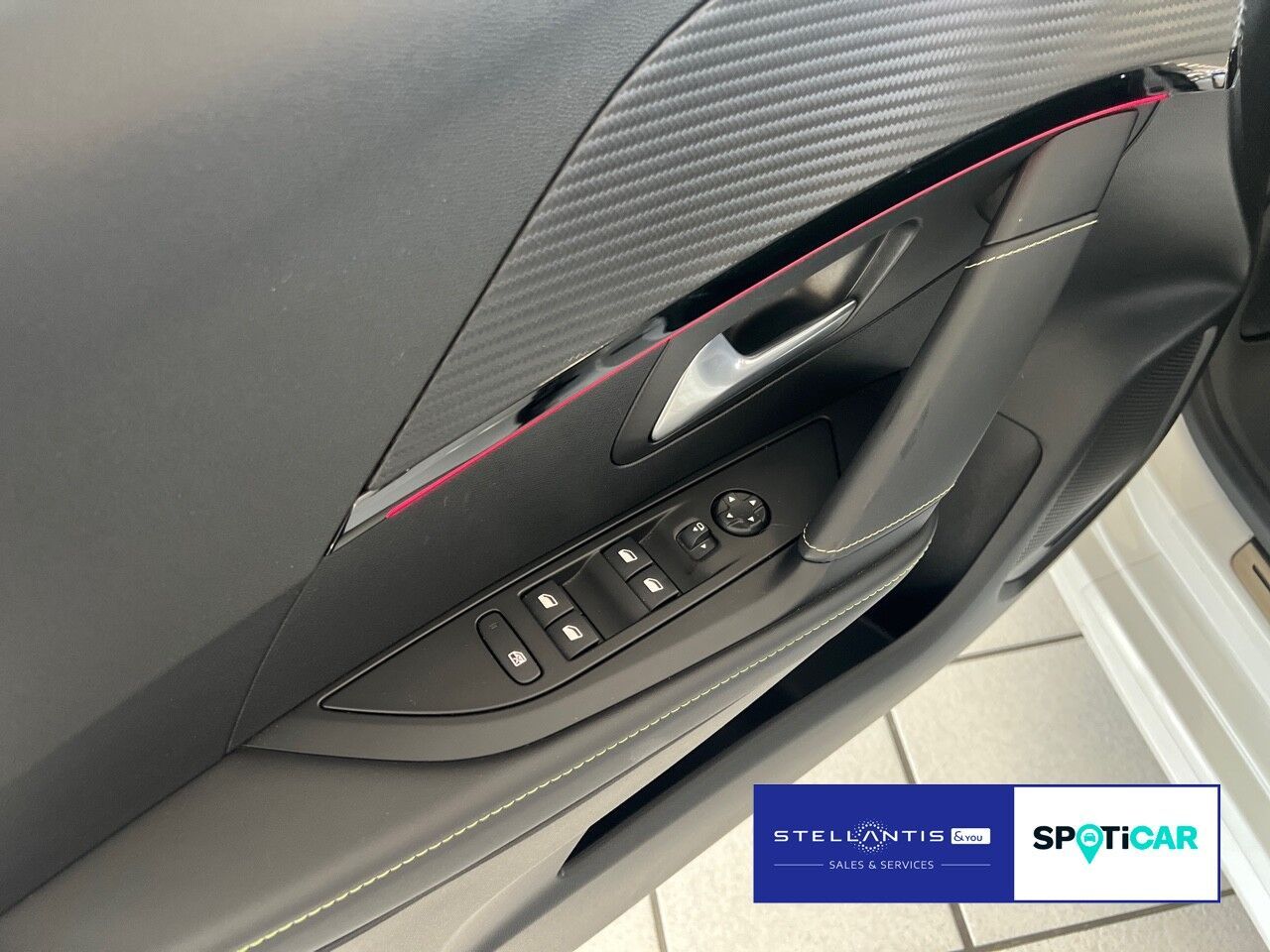 Peugeot 208 GT PT 130 eAT8 - Samsaru's Car Outlet