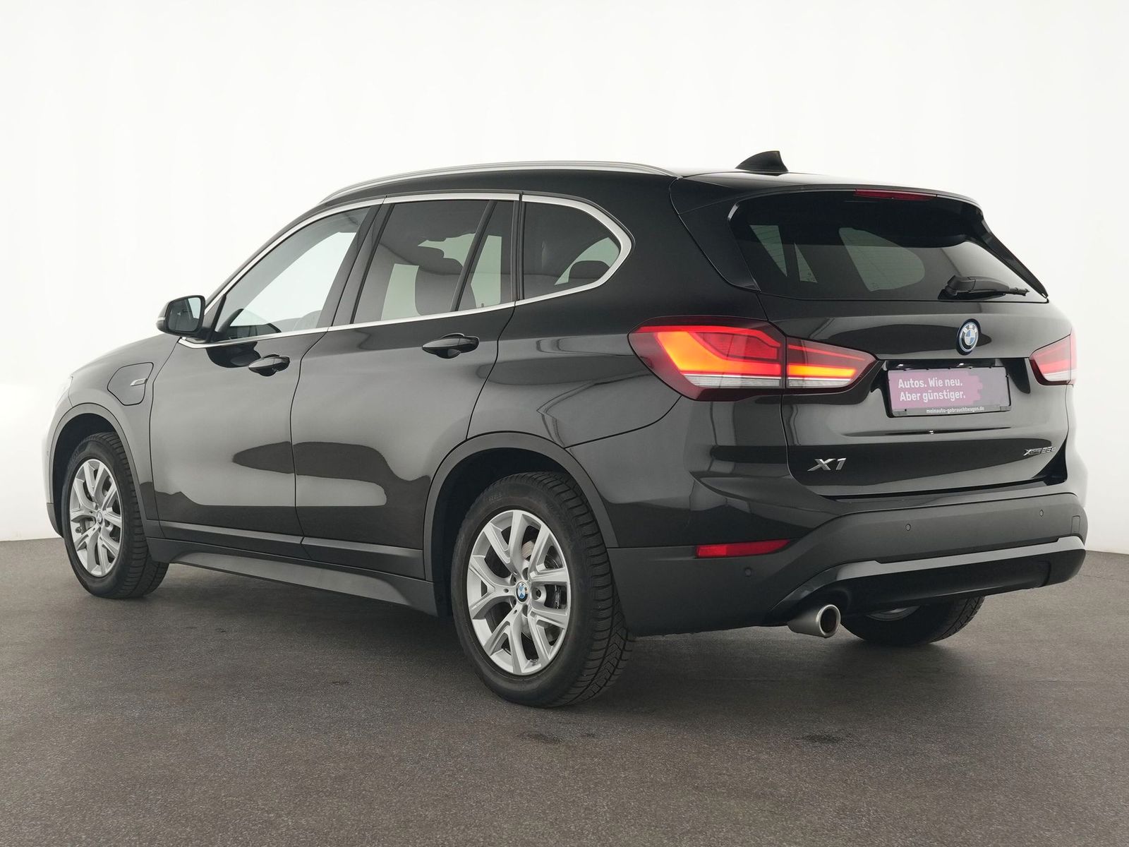 BMW X1 xDrive25e Advantage - Samsaru's Car Outlet