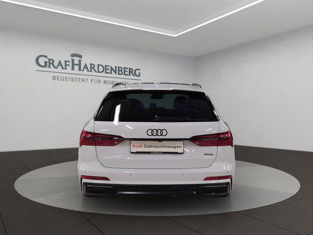 Audi A6 Avant 55 TFSIe qu. S tronic S line Pano Navi