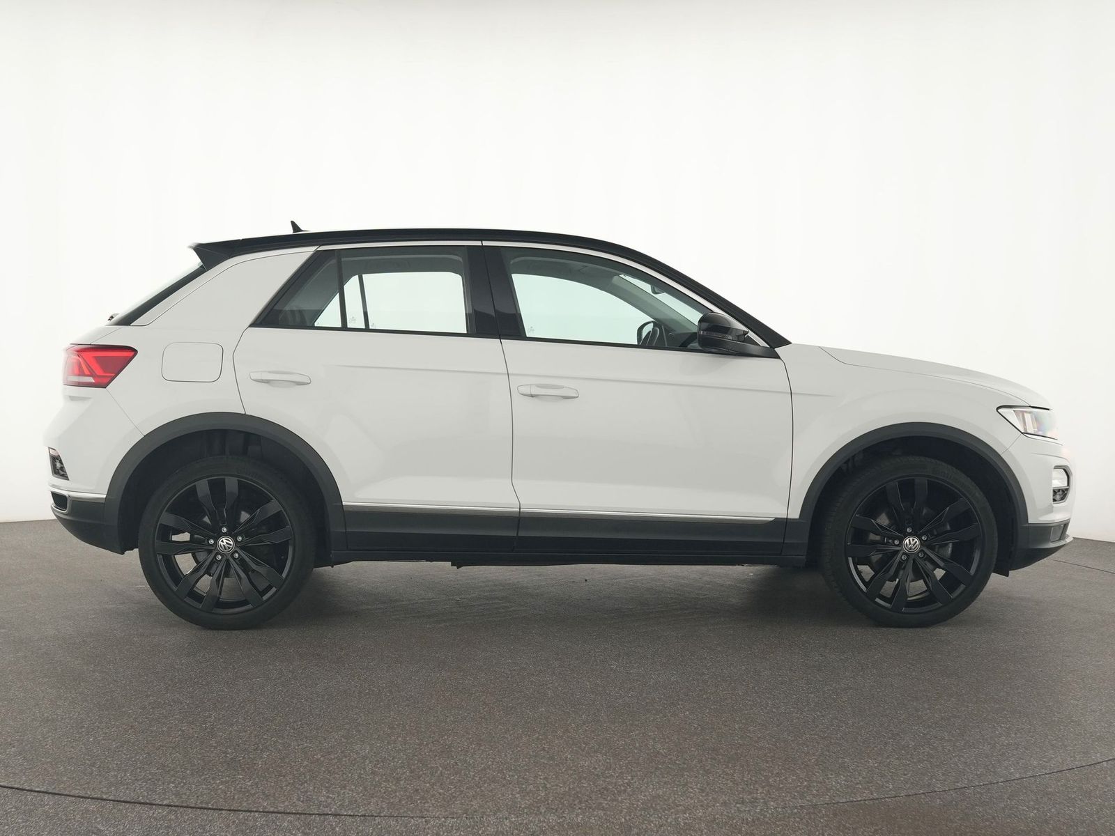 Volkswagen T-Roc Style - Samsaru's Car Outlet