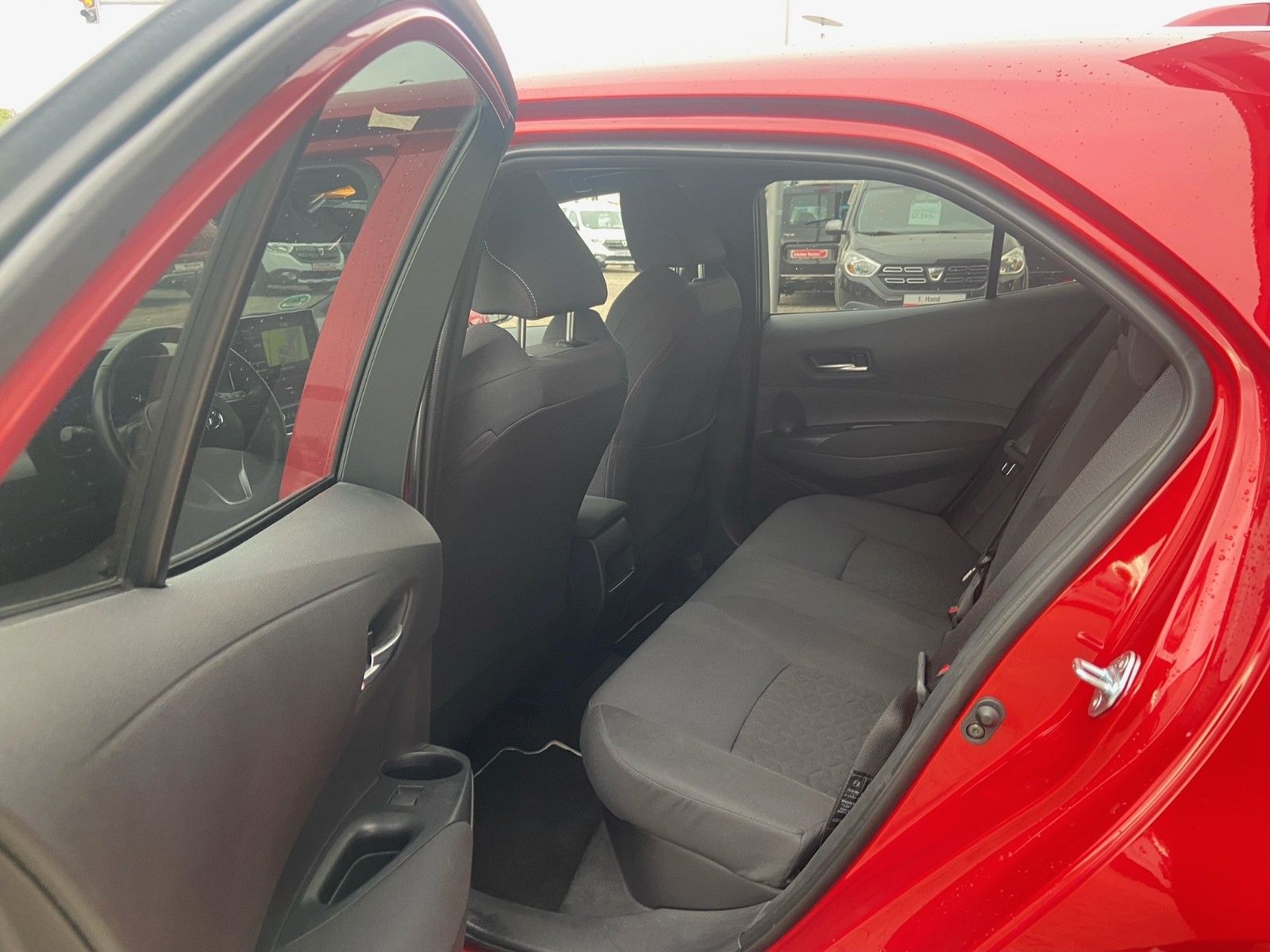 Toyota Corolla 2.0 Hybrid - Samsaru's Car Outlet