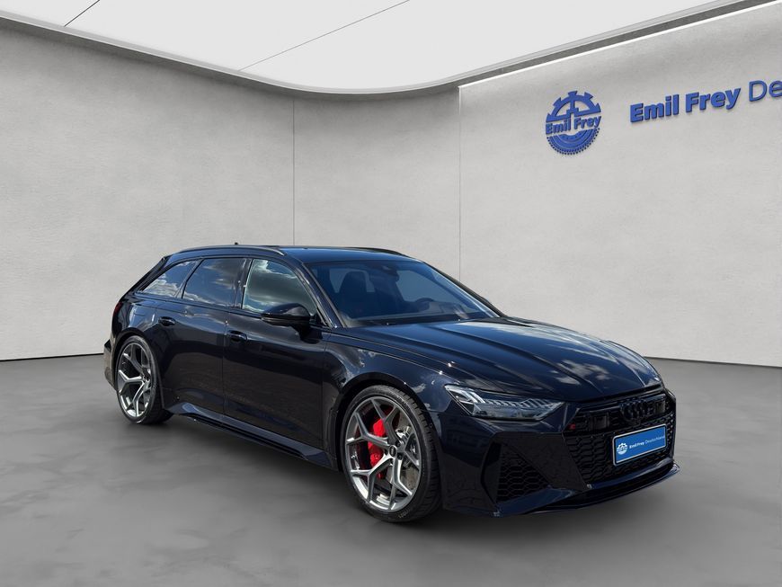 Audi RS6 Avant 4,0 l TFSI Performace quattro Pano AHK