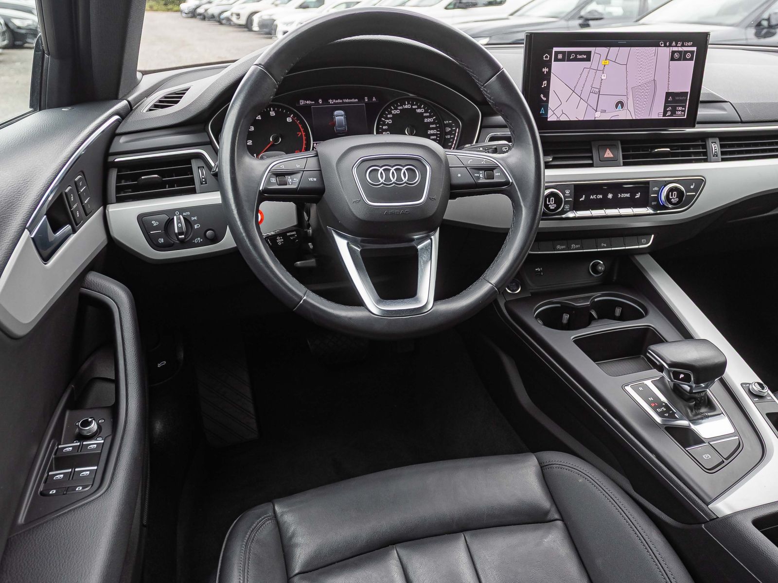 Audi A4 Avant 35TFSI Stronic - Samsaru's Car Outlet