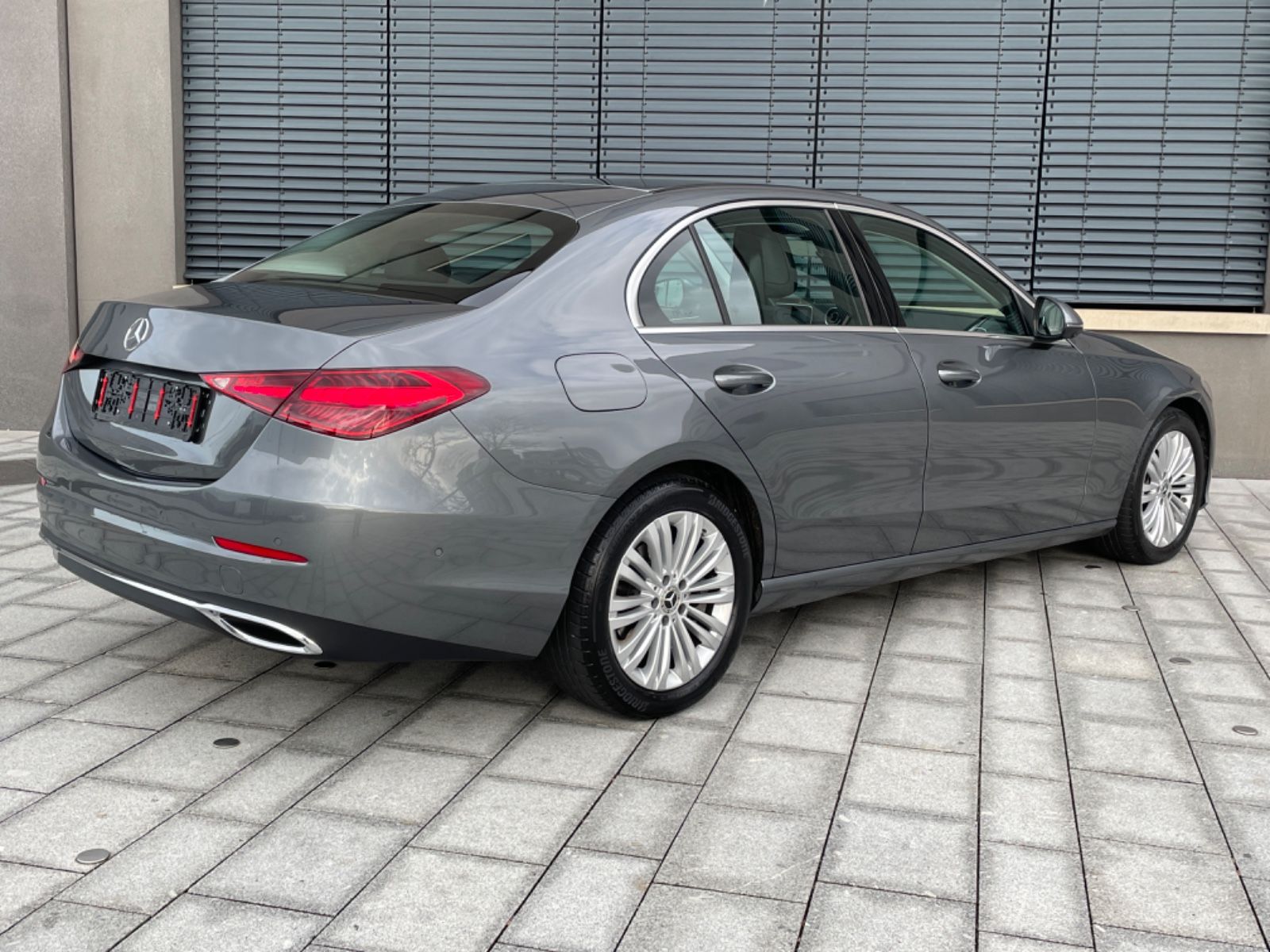 Mercedes-Benz C 220d - Samsaru's Car Outlet