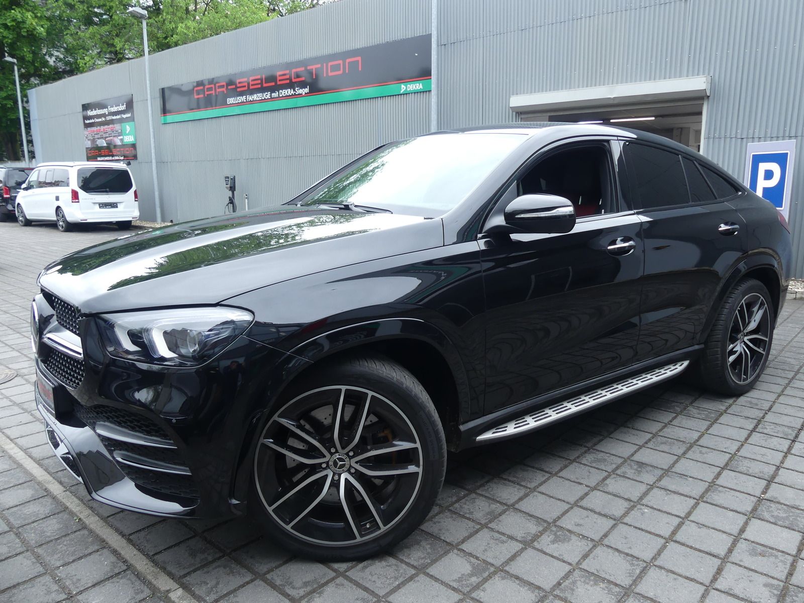 Mercedes-Benz GLE 400 d 4M Coupe AMG REARTV/PANO/22''/HEAD/BUR