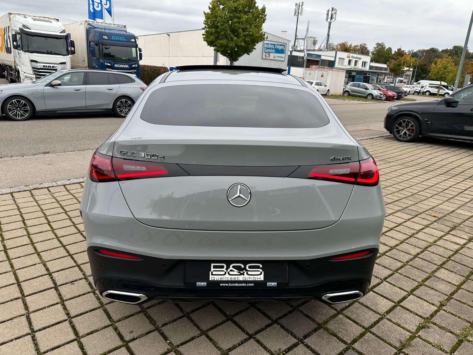 Mercedes-Benz GLC 300d Coupe 4Matic DISTR,HUD,PANO,BURM,AHK...