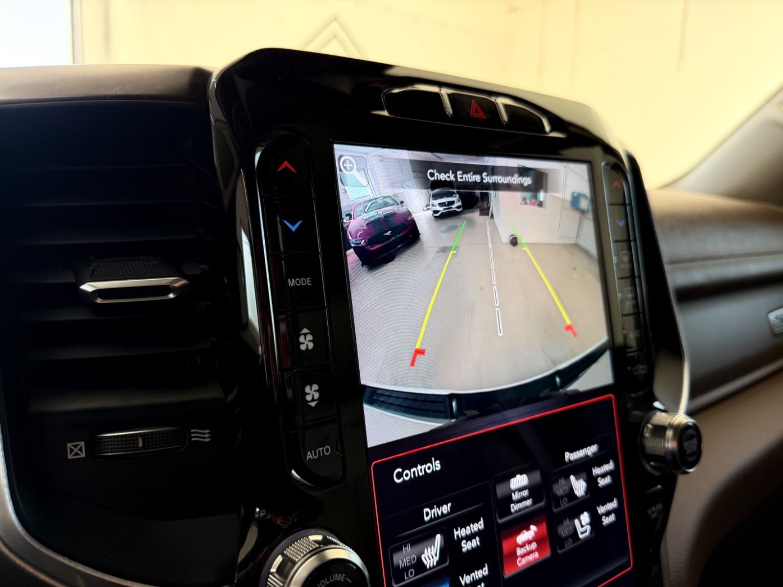 Dodge RAM/LIMITED/BIG SCREEN/