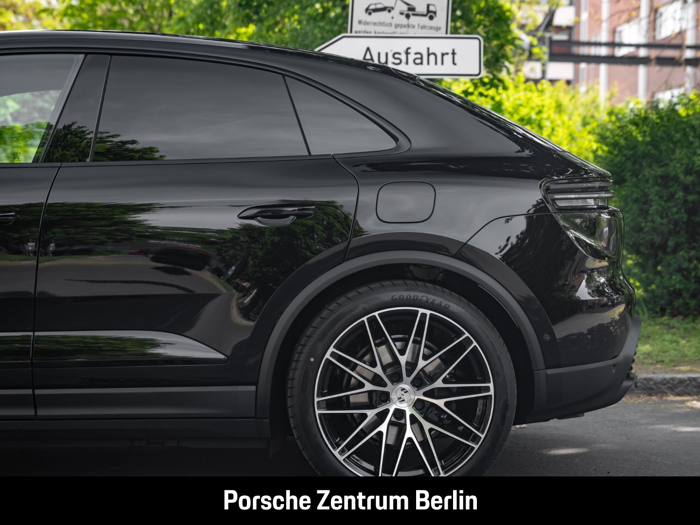 Porsche Macan 4 BOSE InnoDrive Panorama Surround-View