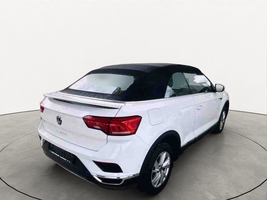 Volkswagen T-Roc 1.5 TSI Active - Samsaru's Car Outlet