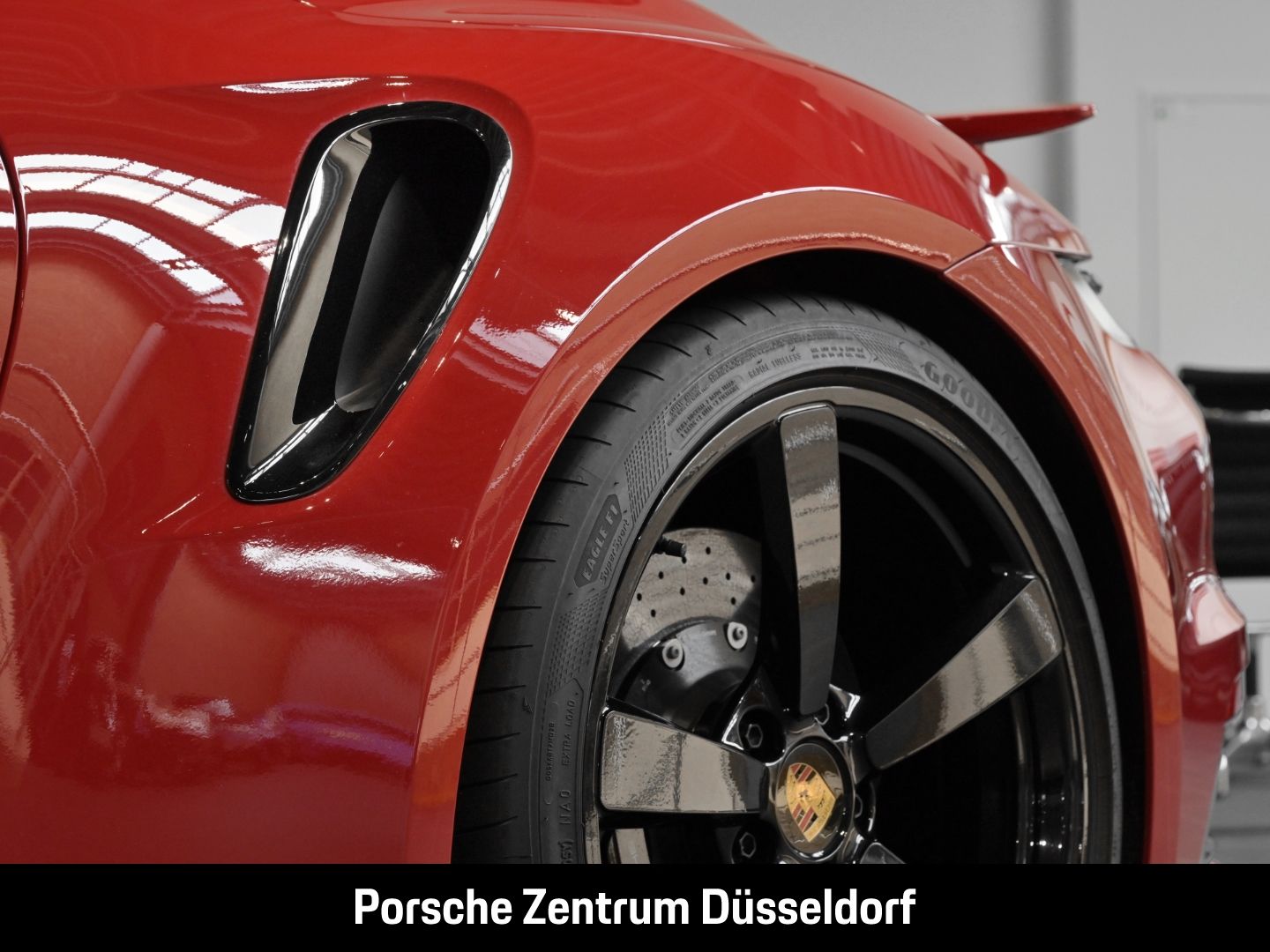 Porsche 992 911 Turbo S Cabrio InnoDrive Sportabgas LED