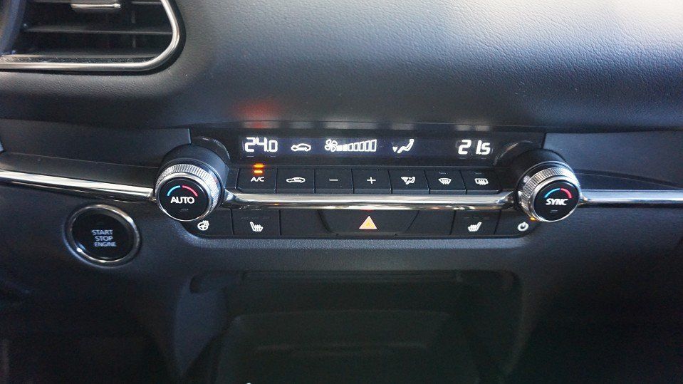 Mazda CX-30 2.5L e-SKYACTIV 140ps 6AT FWD Takumi BLOP