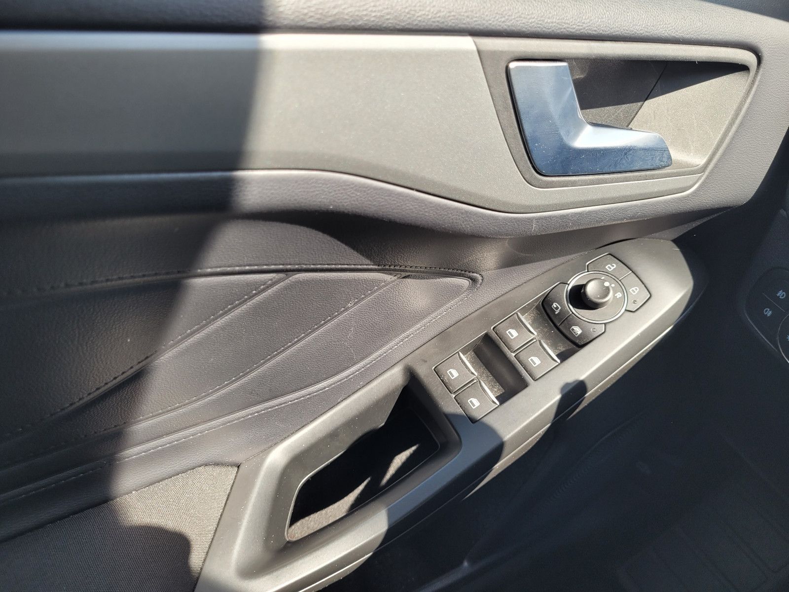Ford Focus Turnier MHEV Active ACC LED Navi Kamera DA