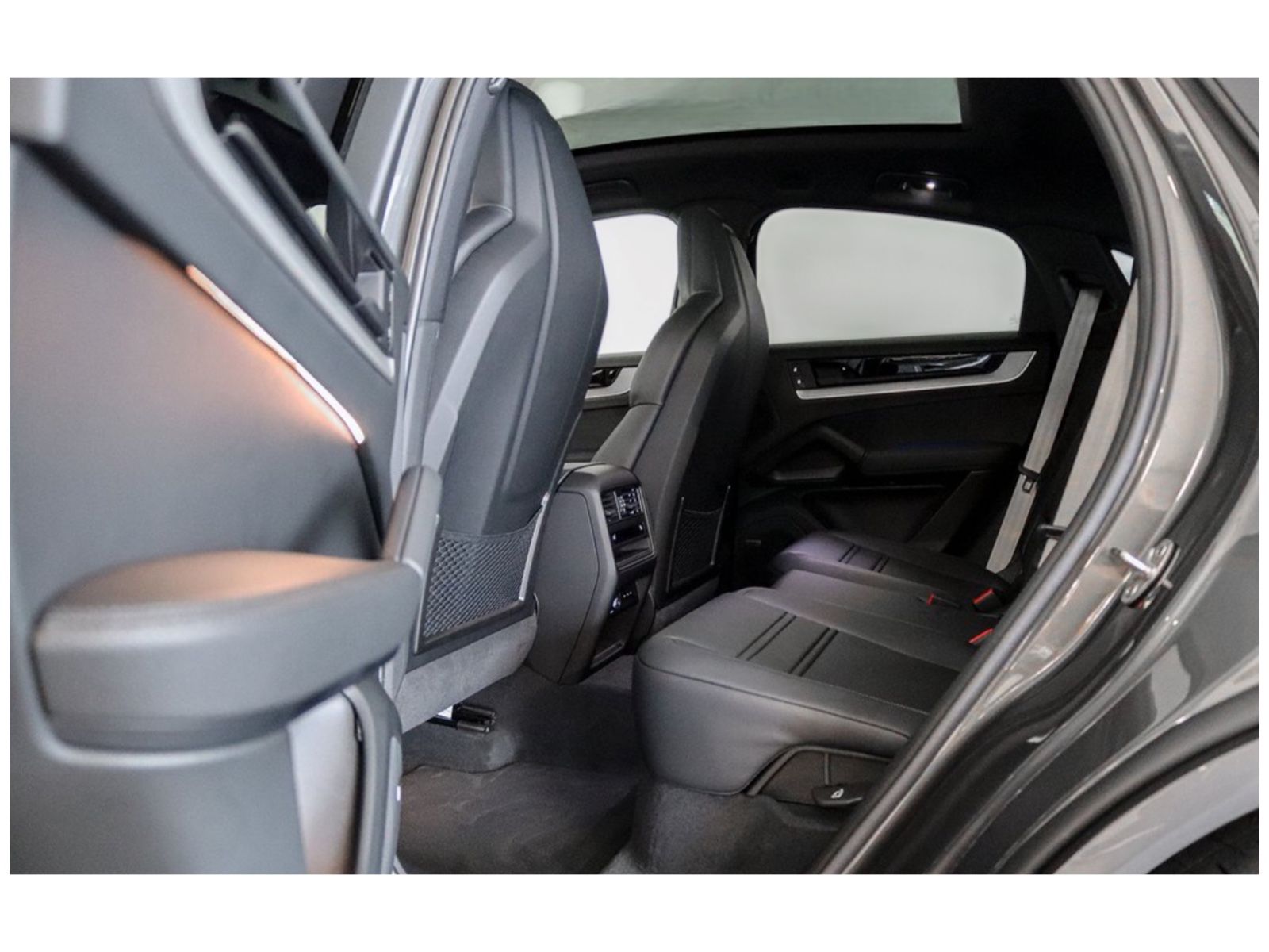 Porsche Cayenne Coupé E-Hybrid - PANO  - BOSE  - 22"