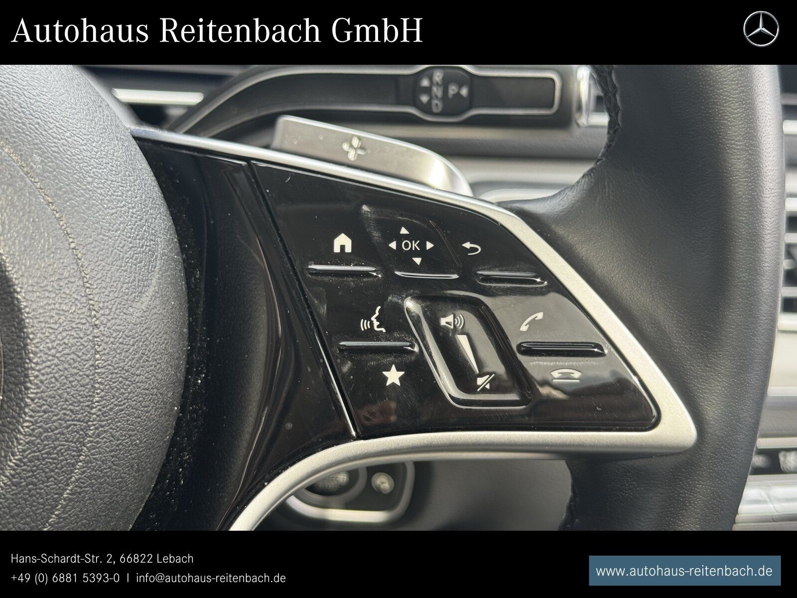 Mercedes-Benz GLE300d 4M AMG+PANO+AHK+360 BURMES+AIRMATIC+MEMO