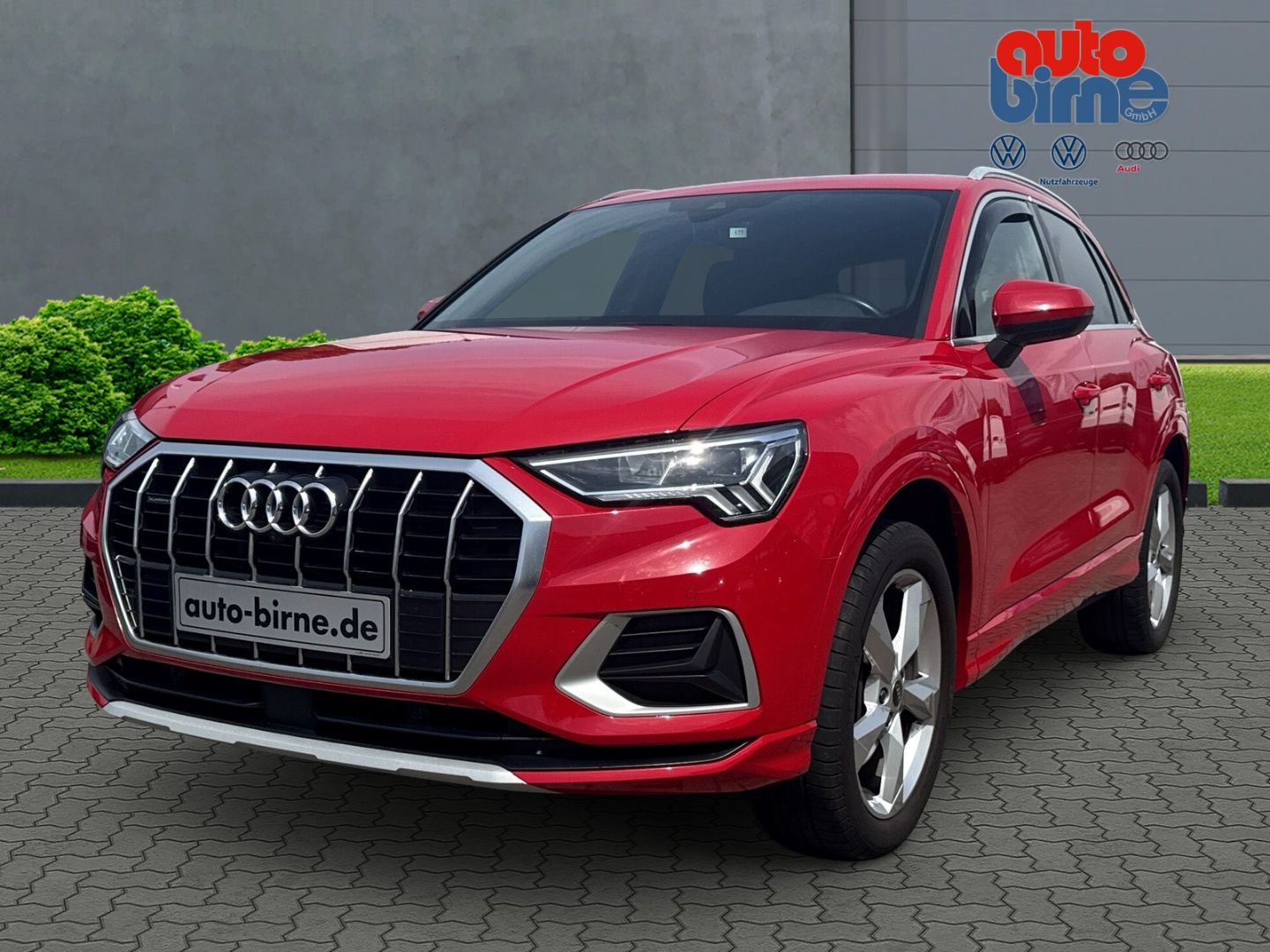 Audi Q3 40 TFSI quattro advanced - Samsaru's Car Outlet