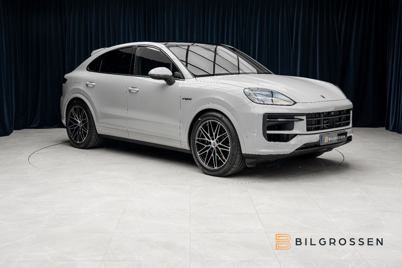 Porsche Cayenne Coupé E-Hybrid PASM BOSE SportExh P-Disp