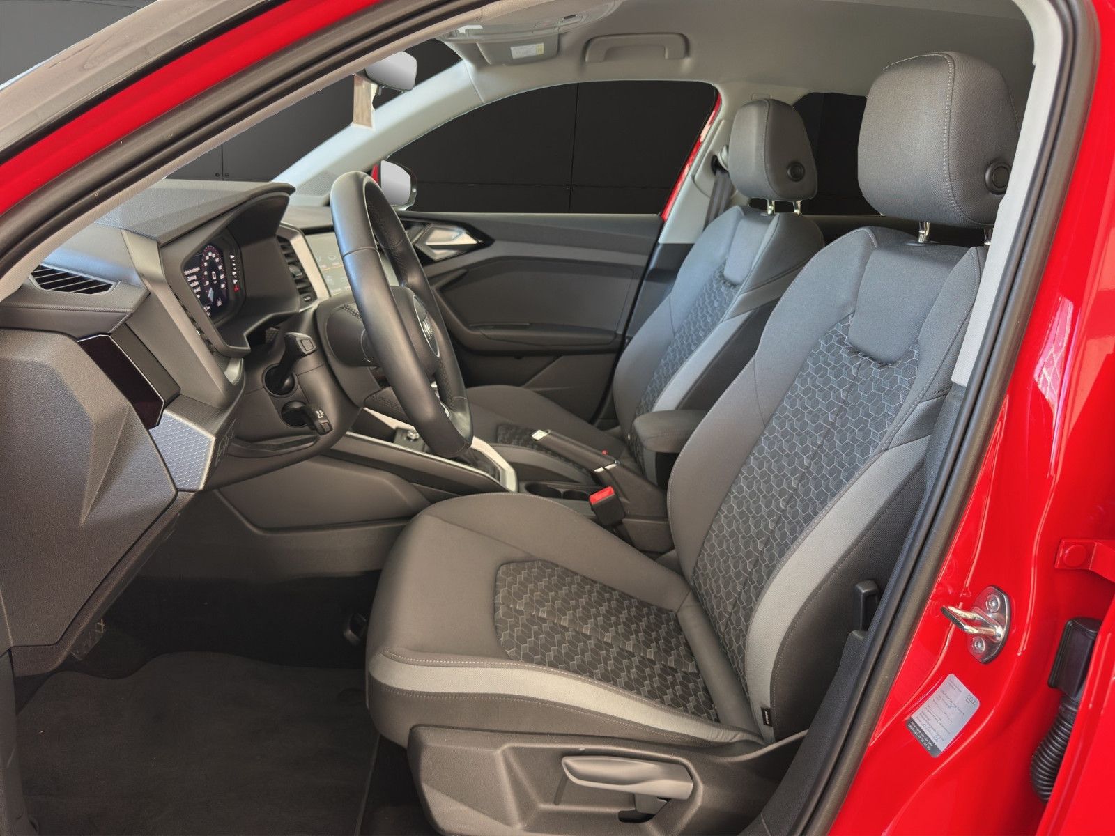Audi A1 Sportback 35 TFSI S tr. PLUS - Samsaru's Car Outlet