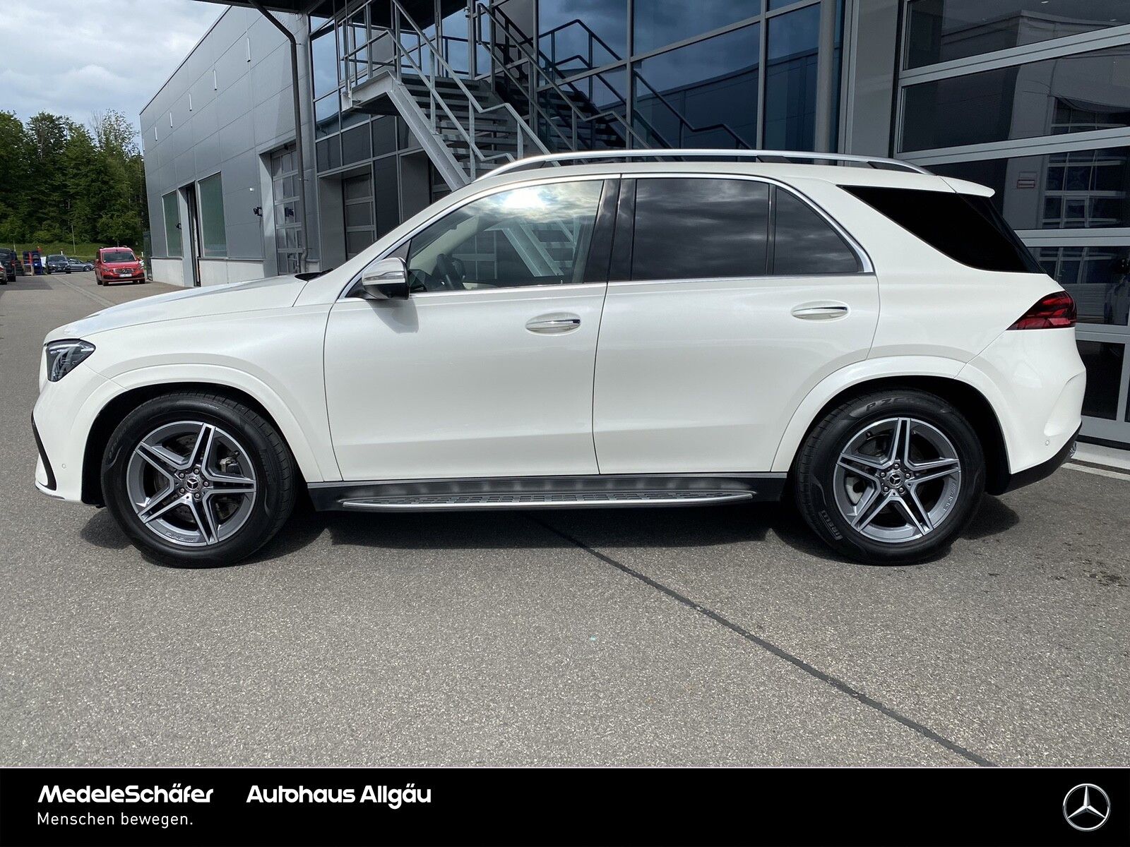 Mercedes-Benz GLE 450 4M AMG 20" AHK Airmatic Distronic Standh