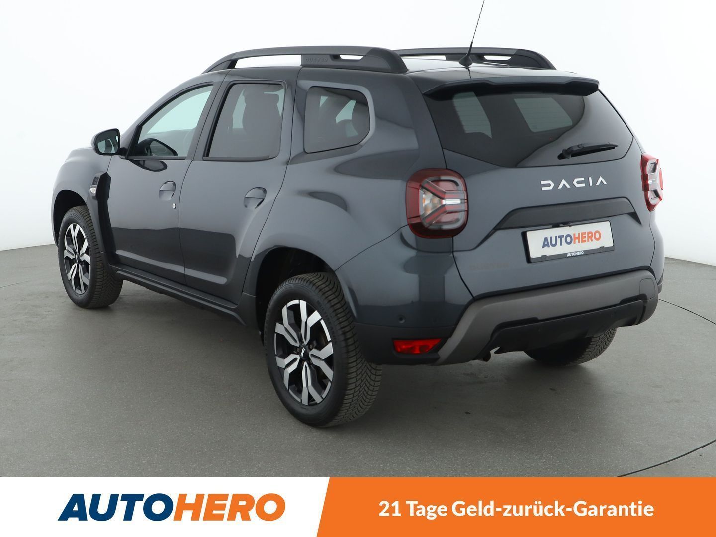 Dacia Duster 1.3 TCe Journey+ - Samsaru's Car Outlet