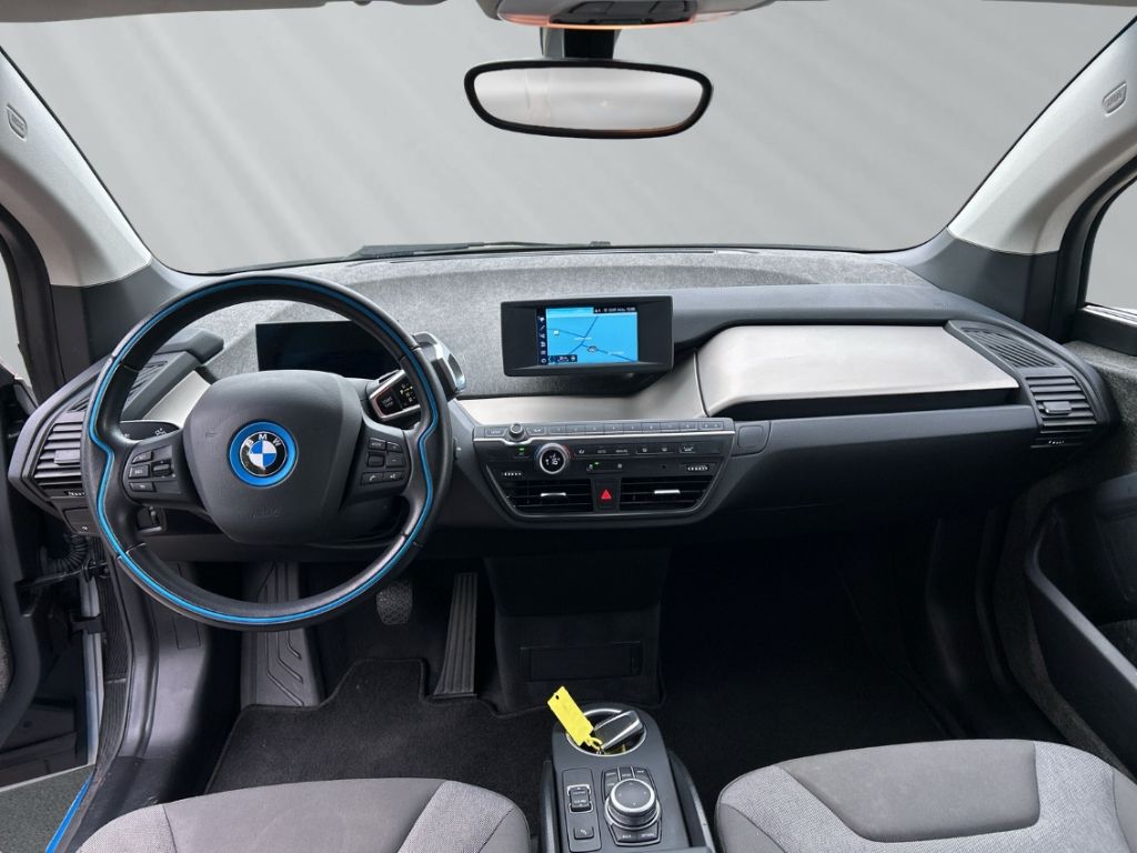BMW i3 120Ah - Samsaru's Car Outlet