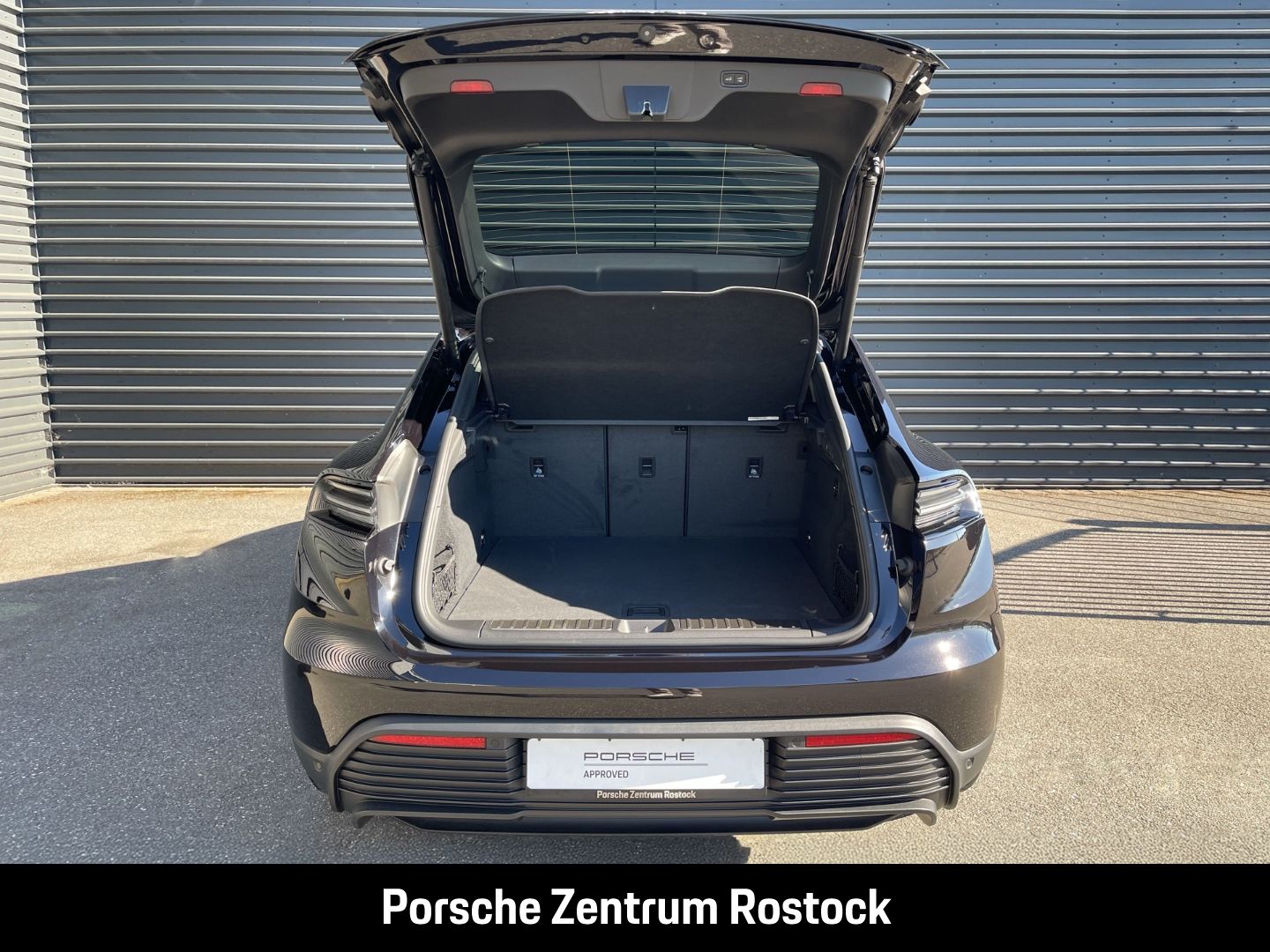 Porsche Macan 4S BOSE LED-Matrix Panorama Surround-View