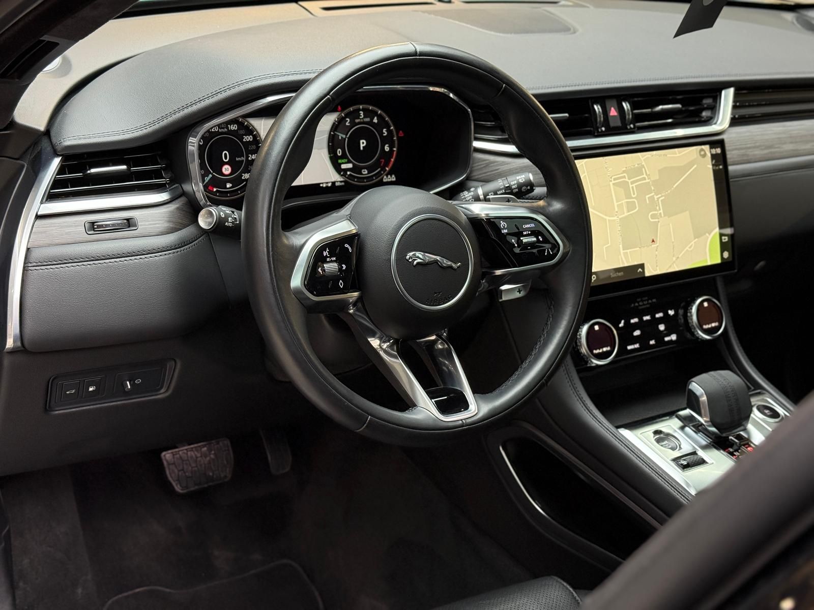 Jaguar F-Pace P400e S AWD Plug-In Hybrid*Pano*ACC*LED*