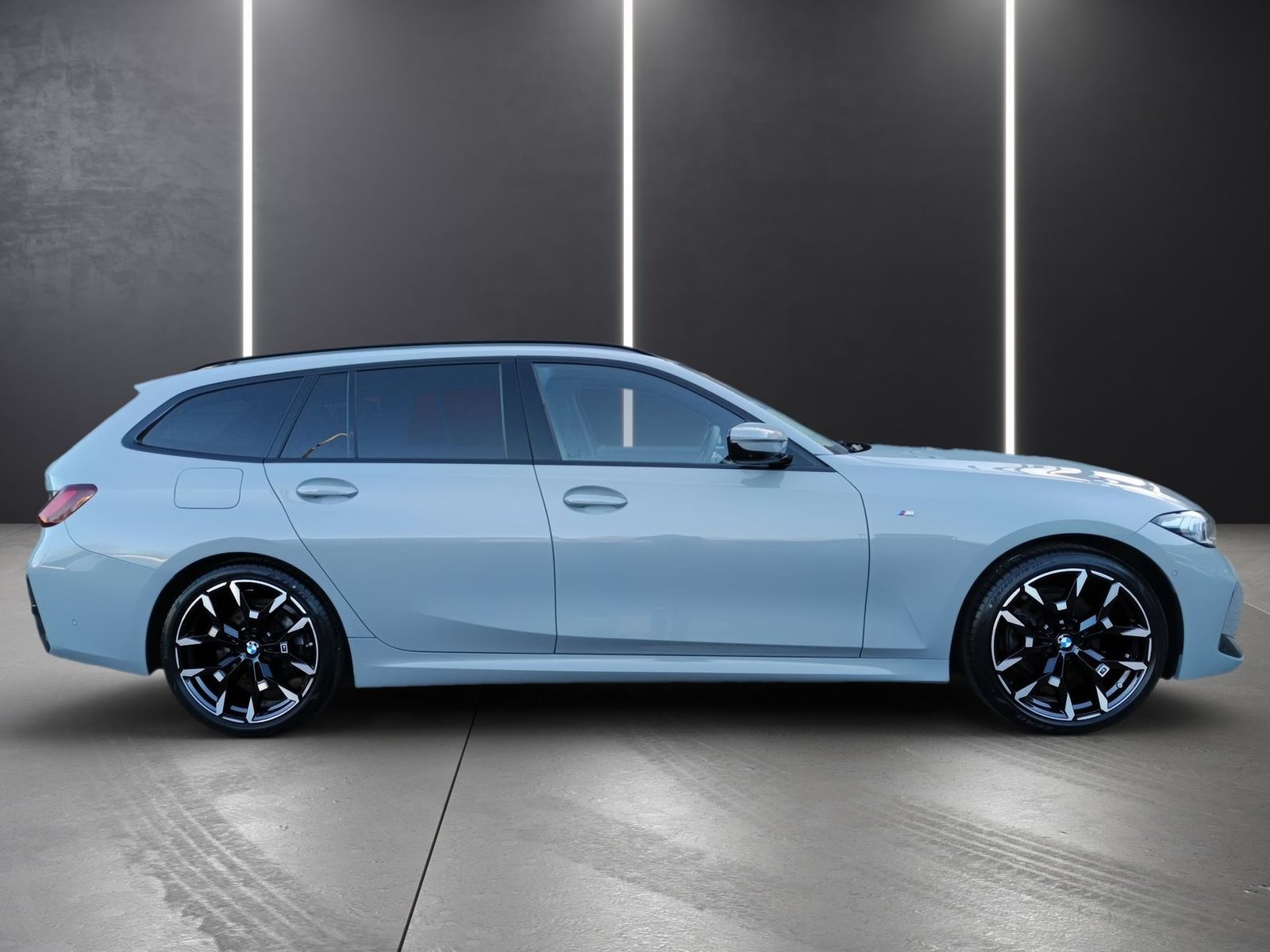 BMW 320d xDrive touring+M SPORTPAKET+19"ALU+STOP&GO+