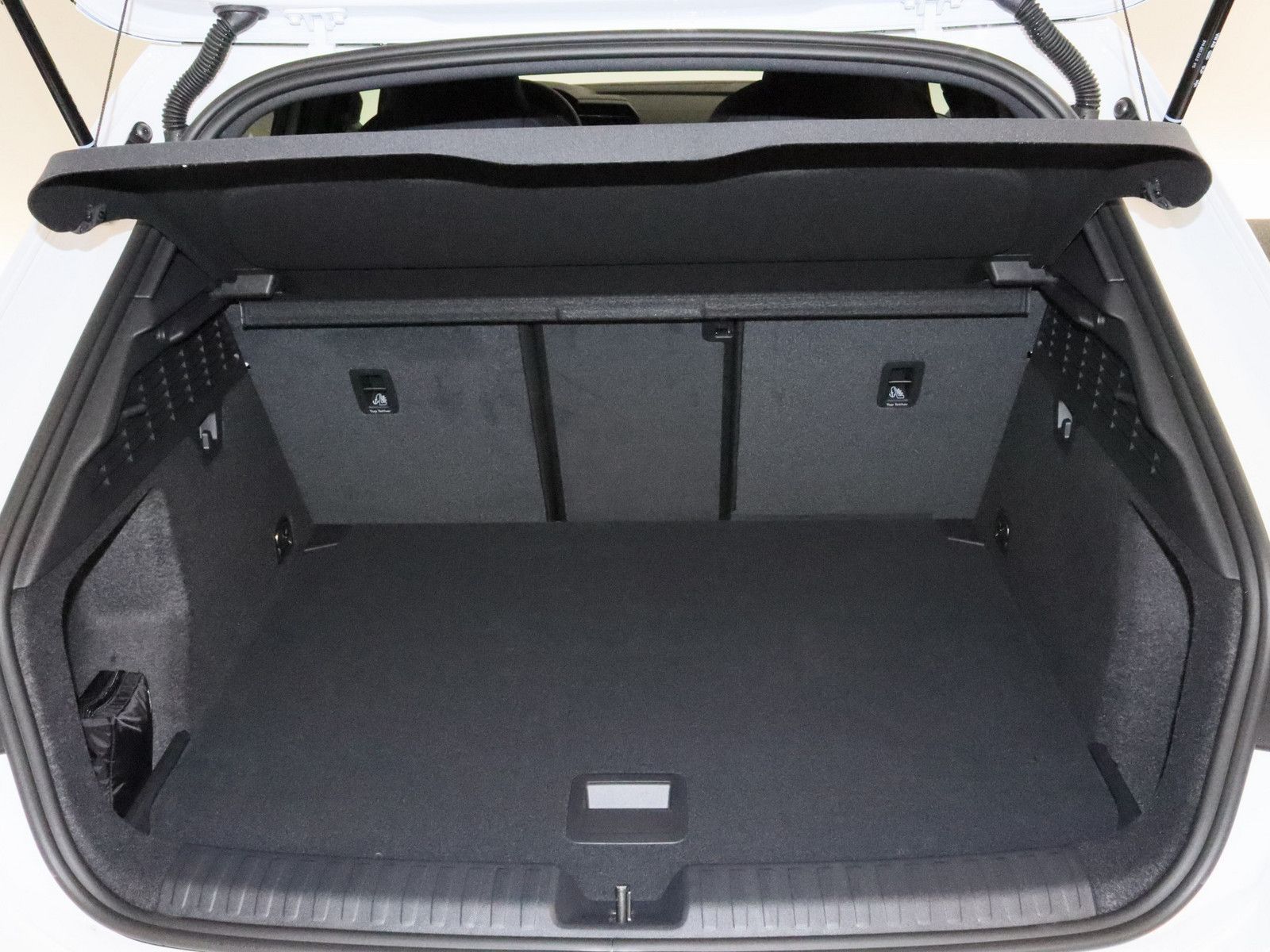 Audi A3 Sportback 35 TFSI S line - Samsaru's Car Outlet