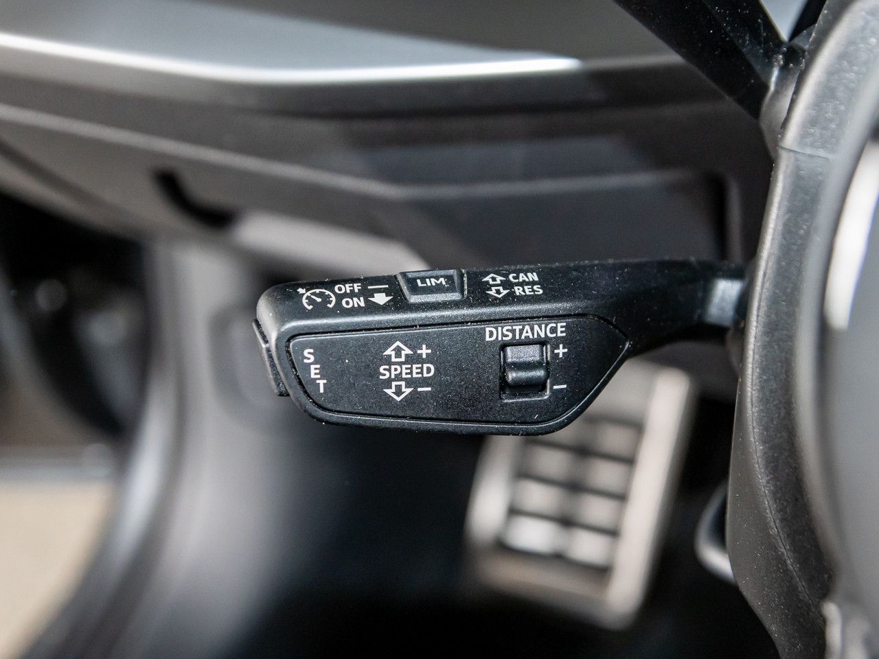 Audi A3 Limousine 35 TFSI S line - Samsaru's Car Outlet