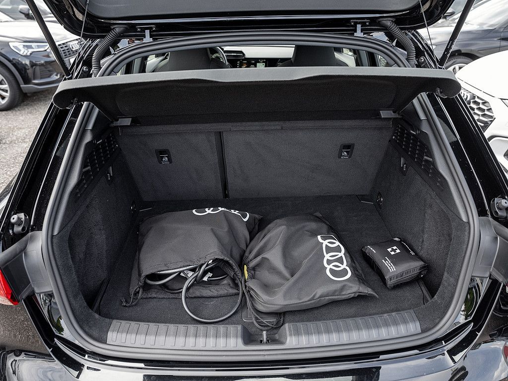 Audi A3 Sportback 40 TFSIe advanced - Samsaru's Car Outlet