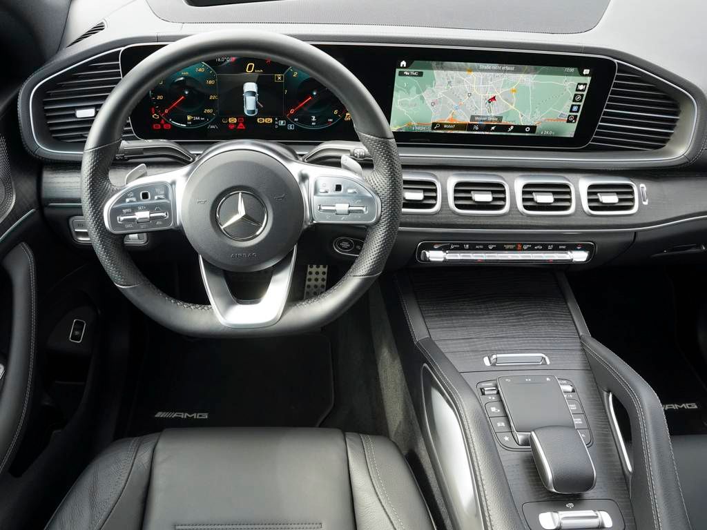 Mercedes-Benz GLE 400 4M COUPE AMG-LINE PANO HUD AHK MULTIBEAM