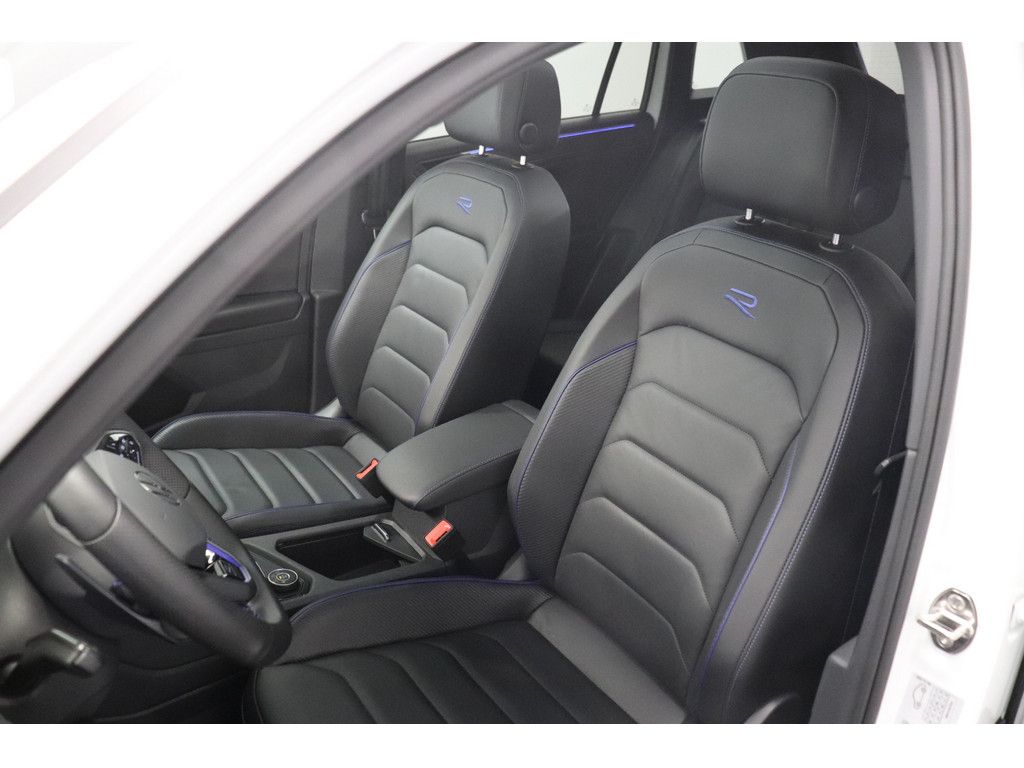 Volkswagen Tiguan R 2.0 TSI 4Motion #HARMAN #Matrix #Panora