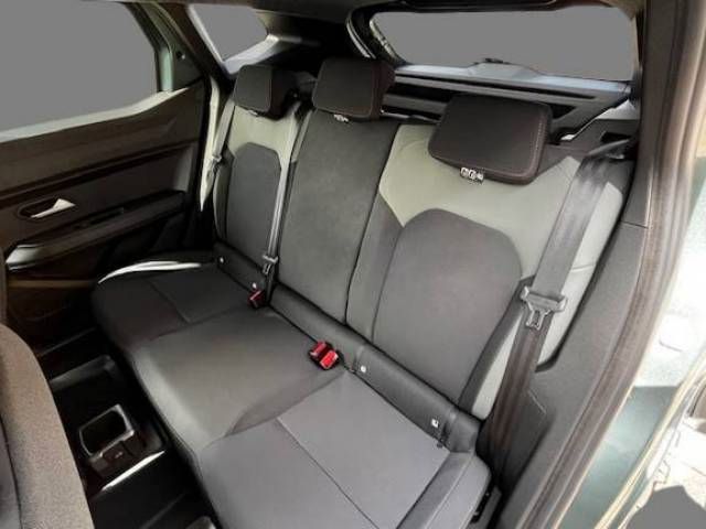 Dacia Duster Extreme TCe 130 4x4 - Samsaru's Car Outlet