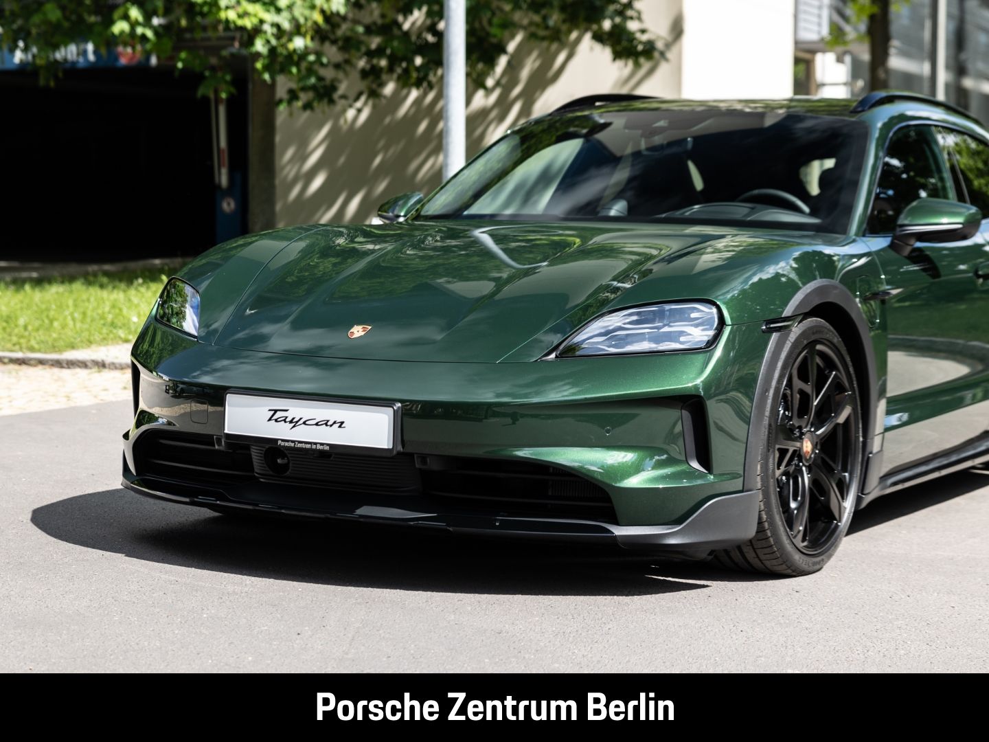 Porsche Taycan 4S Cross Turismo HD-Matrix HA-Lenkung