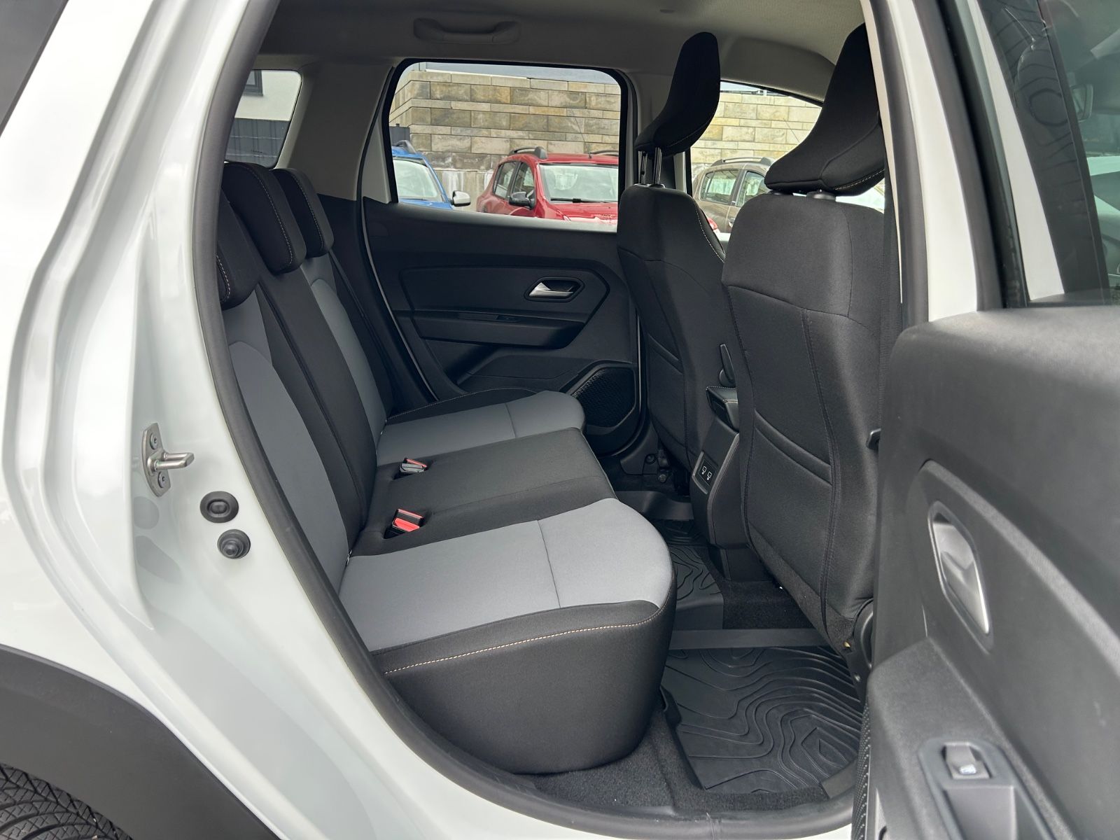 Dacia Duster 1.5 Blue dCI Extreme 4WD - Samsaru's Car Outlet