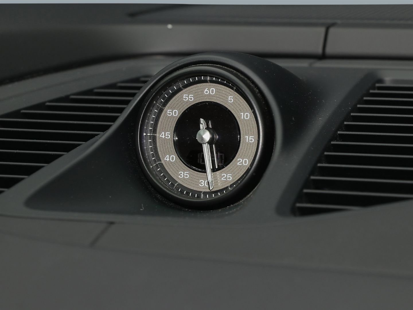 Porsche Macan Turbo InnoDrive HA-Lenkung Surround View